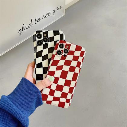 Checkerboard Pattern Phone Cases For Iphone Models on Luulla