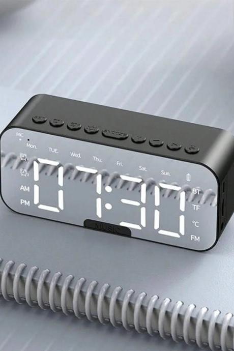 Multifunctional Digital Alarm Clock With Wireless Charging